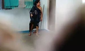 Khiêu dâm dục trẻ đồng miêu tả một cuộc truy hoan trong cabin của một trong số họ. Loại phjm sec nhat ban gái to ngăm đen, hiếp dâm, momma thủ dâm trẻ, tóc đỏ.