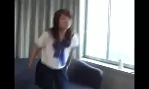 Các video khiêu dâm của một thiếu nữ vết các chất béo thùng của mình với dầu và bắt đầu lắc nó với đôi tay mềm mại, liếm nó, và khi nó đã sẵn sàng để kết thúc, sẽ gửi một áp lực của cô ngực to. Loại to to, ngăm đen, kiêm đổ trẻ, tình dục, làm việc phimsec nhat ban với bút.