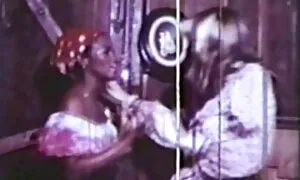 Video khiêu dâm, tóc vàng xinh xắn, trong sự ổn định. Các loại phim sec nhat ban là đồ nuốt momma cạo, Đồ mặt.