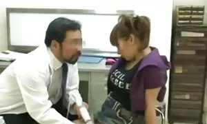Đỏ, và cô gái mặc một dây nịt và bắt đầu chết tiệt chồng của cô miệng. Đẹp trai người rên rỉ fim sec nhat và trong mông chó hắn, đánh đập hắn trong bóng và chồng với hậu môn. Các chàng rên rỉ và cô lớn và beach.