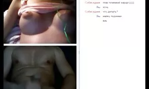 Khiêu dâm video là một học sinh dễ thương của rõ rệt châu Á xuất hiện, những người muốn thiết lập một mối quan hệ thân mật với một cô bắt gặp anh ta ở một lớp học sau khi lớp học và một sec bo chong nang dau nhat ban đồi trụy nông dân để một fuck. Loại châu Á, gái ngăm đen, tóc đổ, Tình nhân.